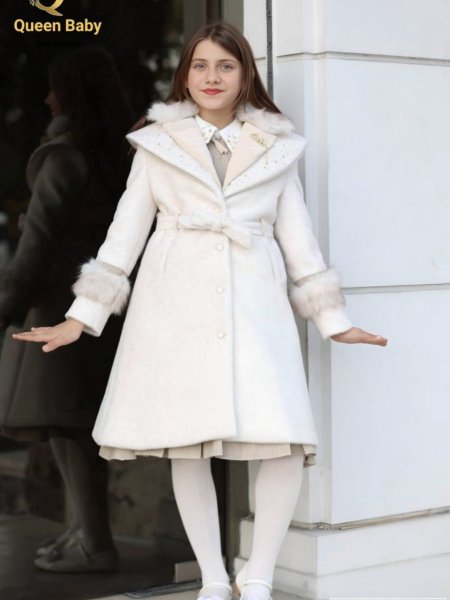 طقم كوت مع فستان بناتي