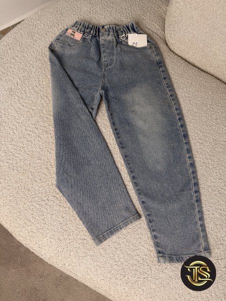 بنطلون بناتي