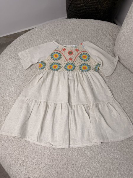 فستان بناتي