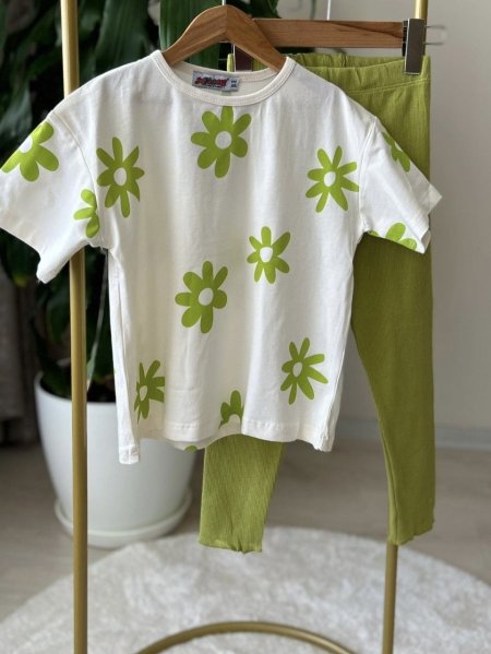 تراك بناتي صيفي